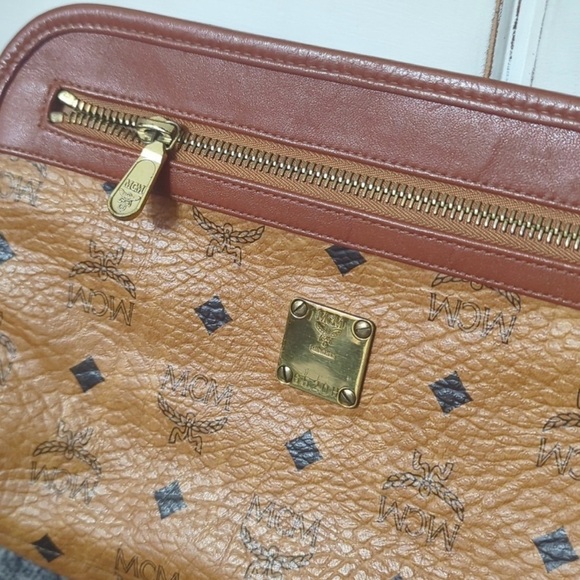 MCM Visetos Leather Pouch (German-made) - Picture 2 of 4